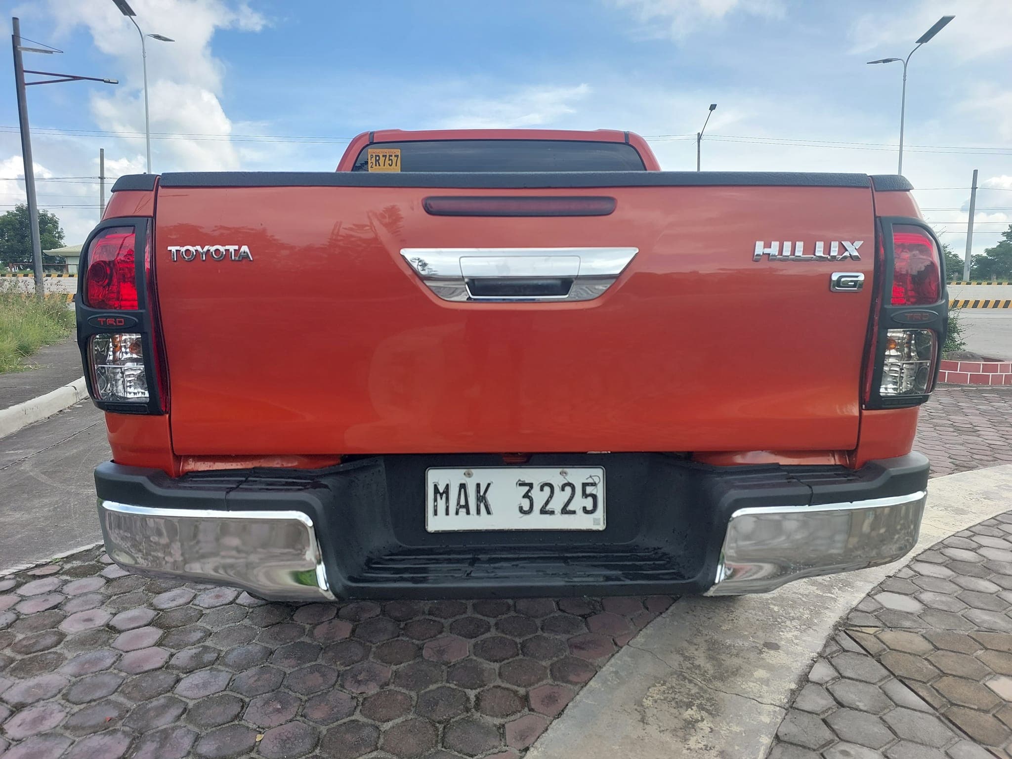 Car gallery image