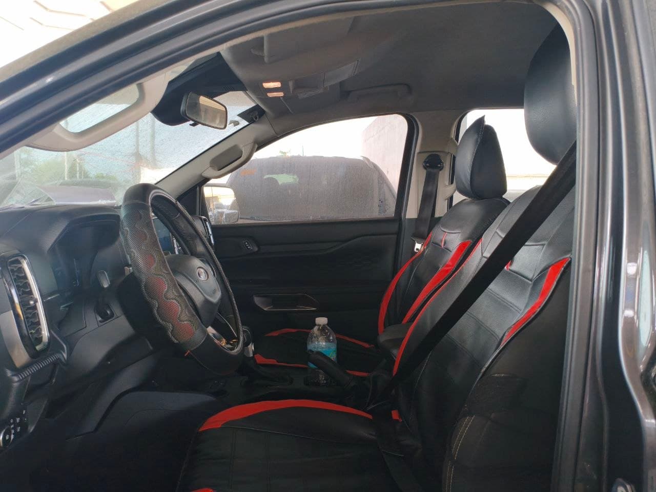 Car gallery image