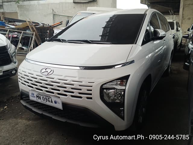 Car gallery image