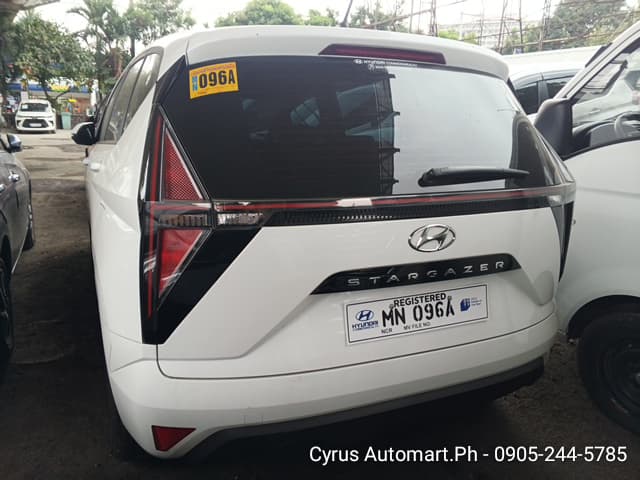 Car gallery image