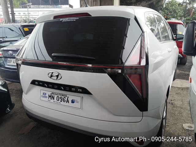 Car gallery image