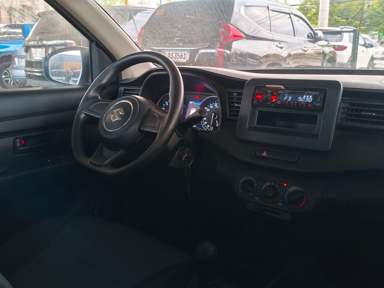 Car gallery image
