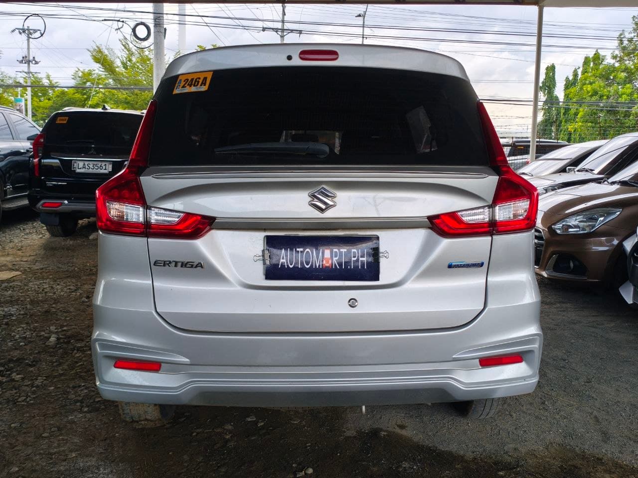 Car gallery image