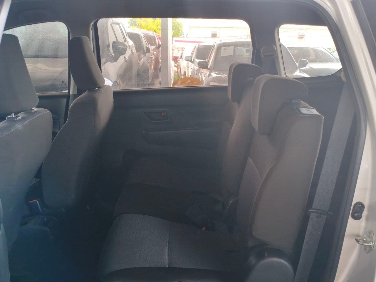 Car gallery image