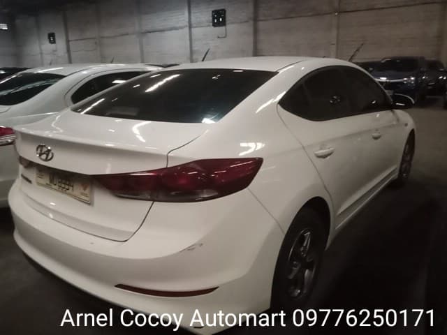 Car gallery image