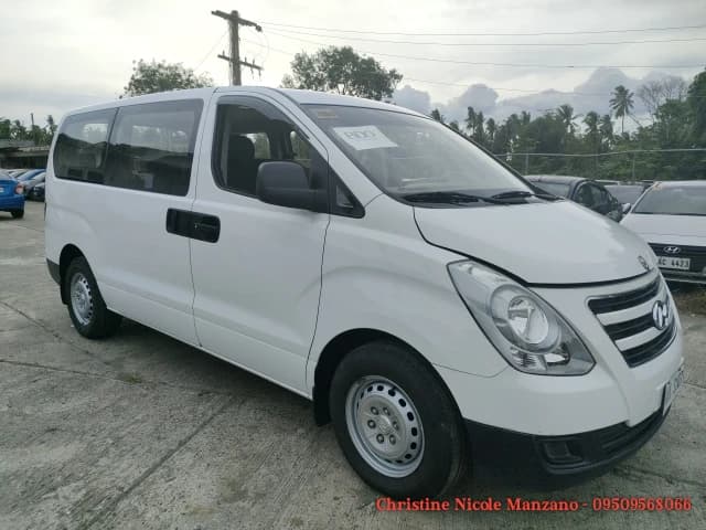 Car gallery image