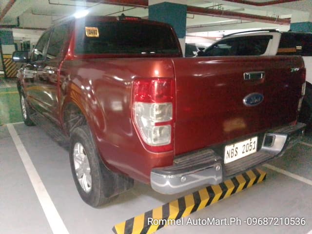 Car gallery image