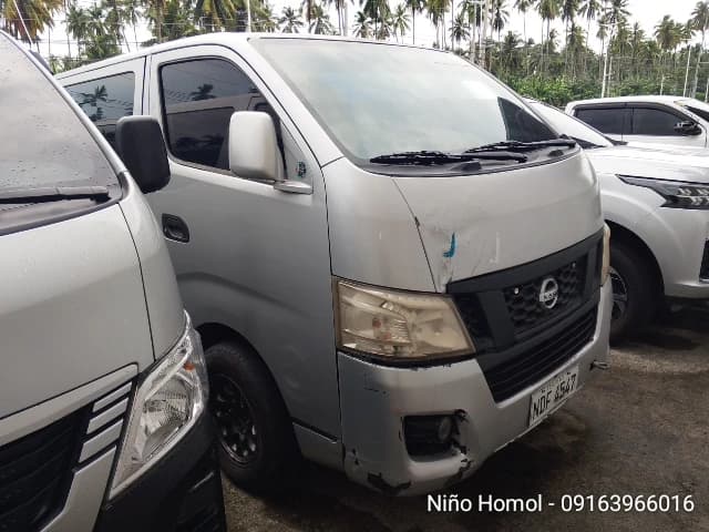 Car gallery image