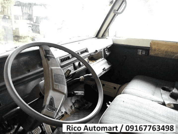 Car gallery image