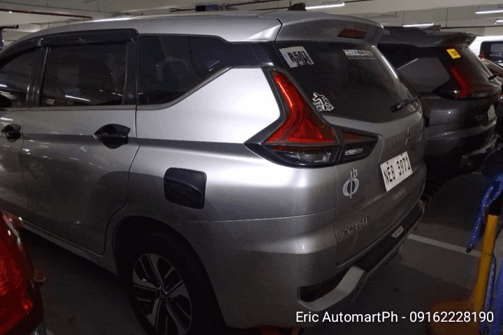 Car gallery image