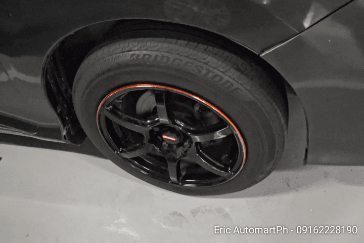 Car gallery image