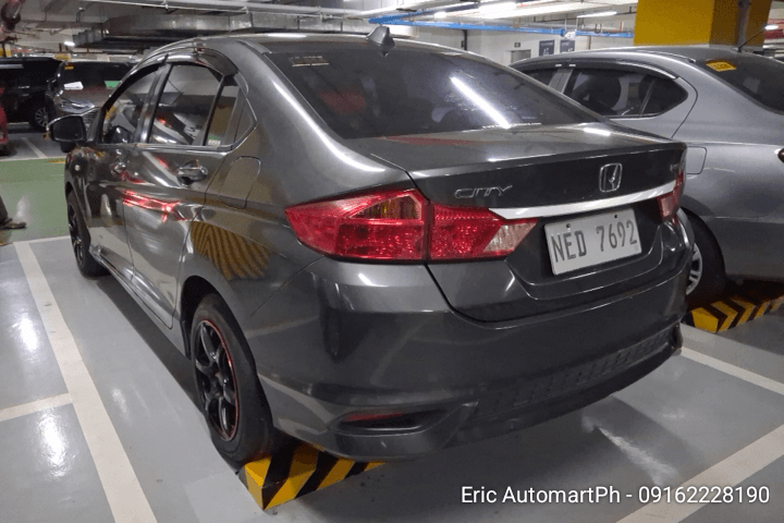 Car gallery image