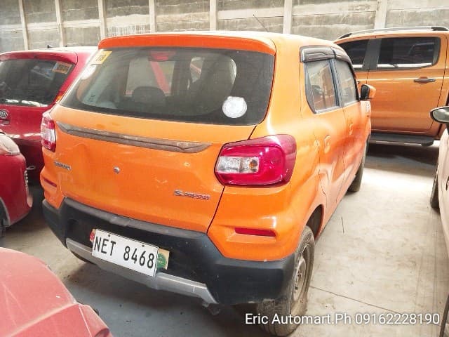 Car gallery image