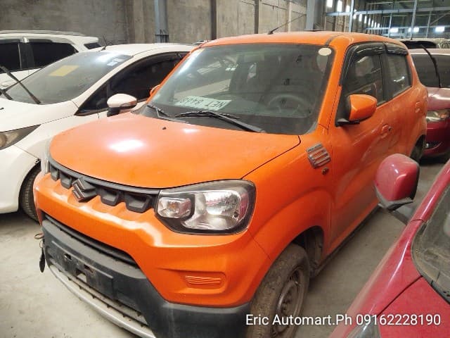 Car gallery image
