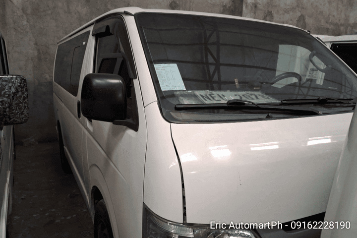 2020 Toyota Hi Ace Commuter 
