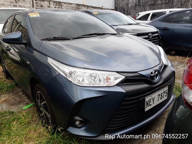 Car gallery image