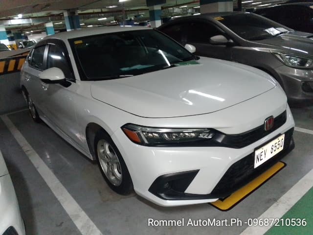 Car gallery image