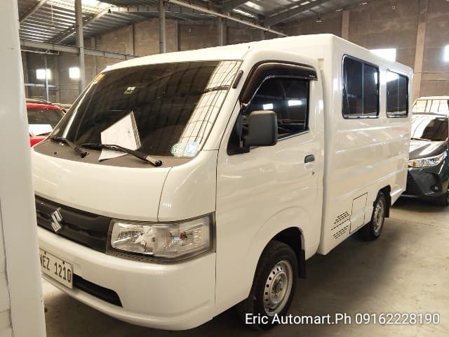 Car gallery image