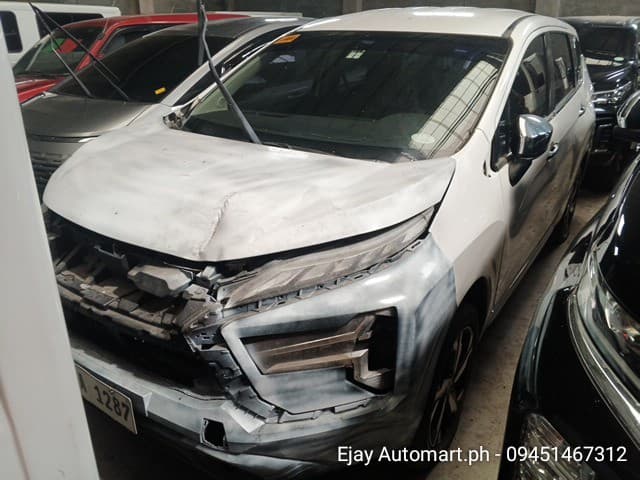 Car gallery image