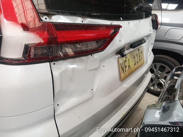 Car gallery image