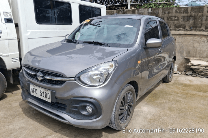Car gallery image
