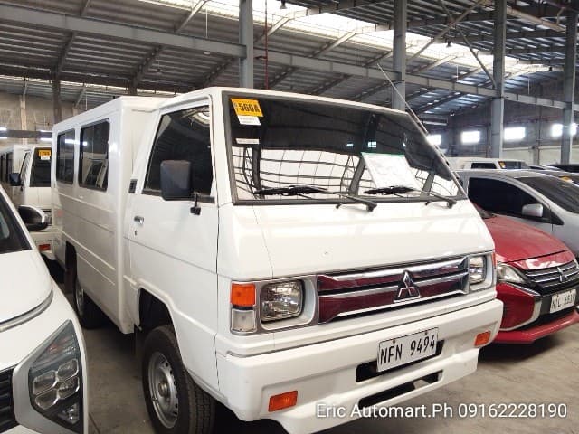 Car gallery image