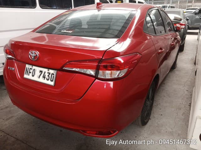 Car gallery image