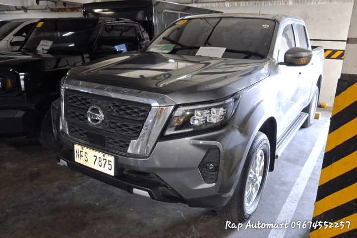 Car gallery image