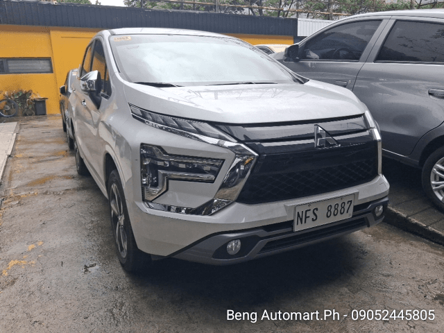 Car gallery image