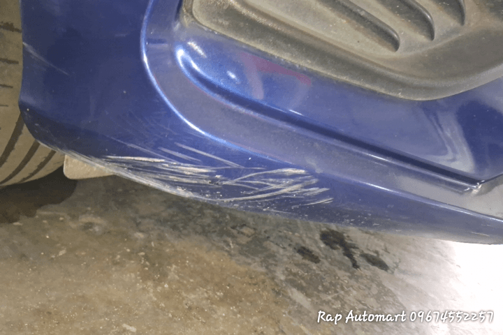 Car gallery image