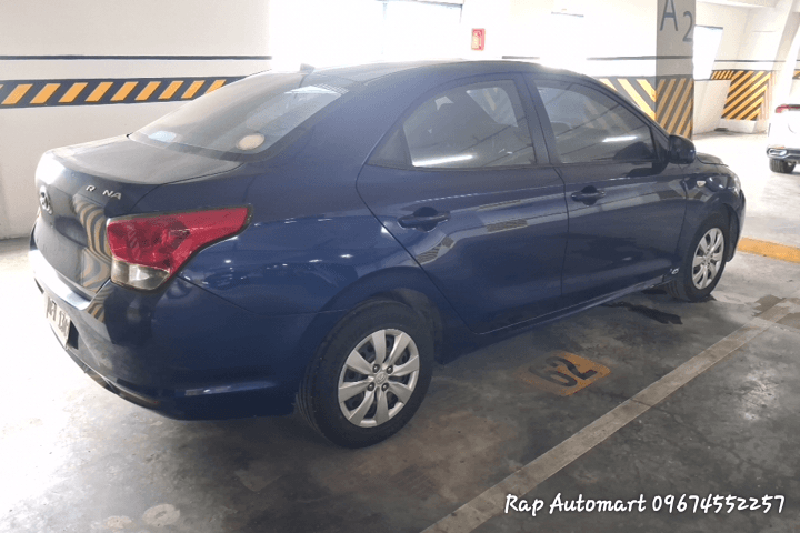 Car gallery image