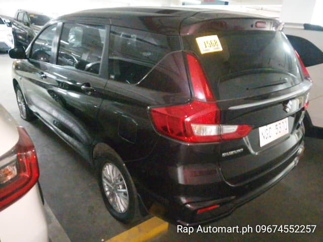 Car gallery image