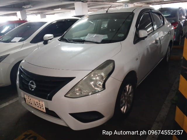 Car gallery image