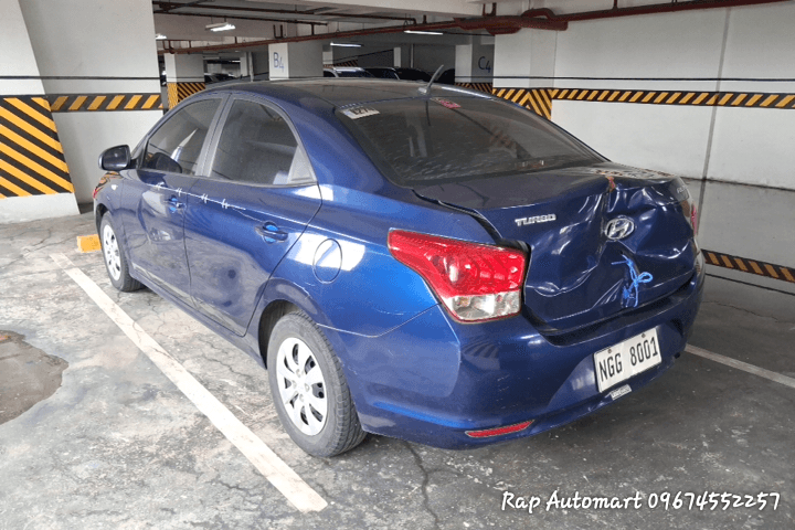 Car gallery image