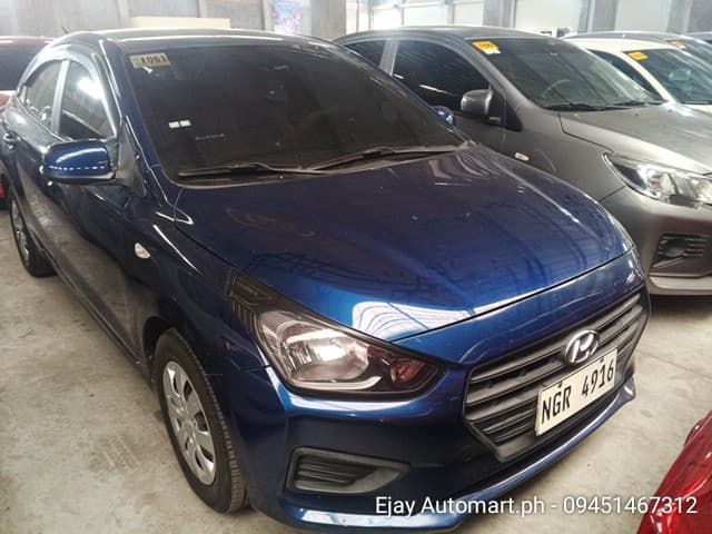 Car gallery image