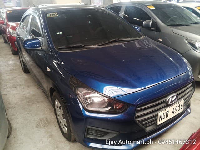 Car gallery image