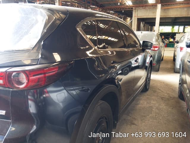Car gallery image