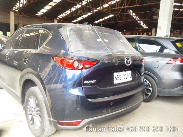 Car gallery image