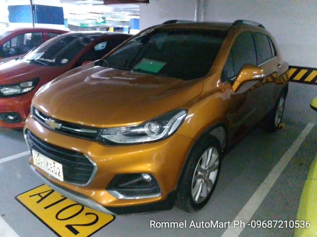 Car gallery image