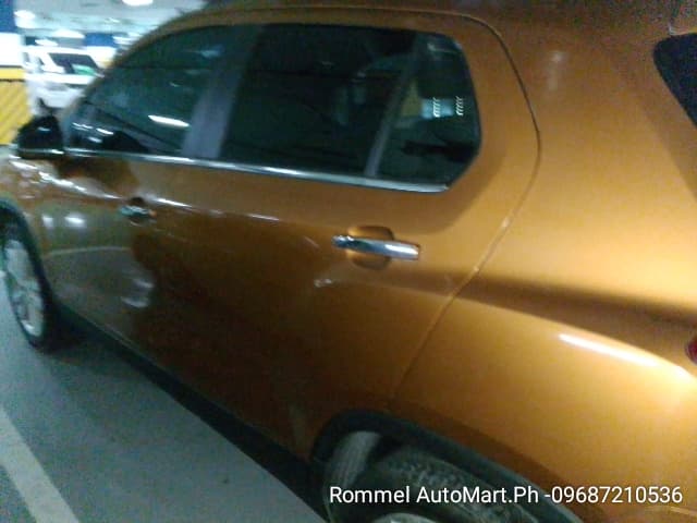 Car gallery image