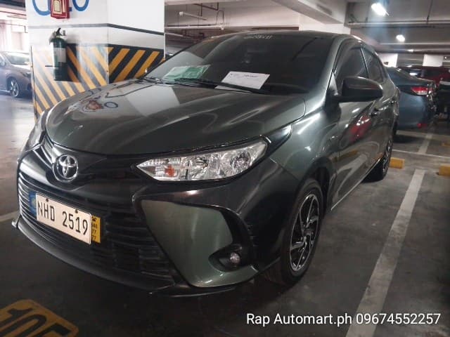 Car gallery image