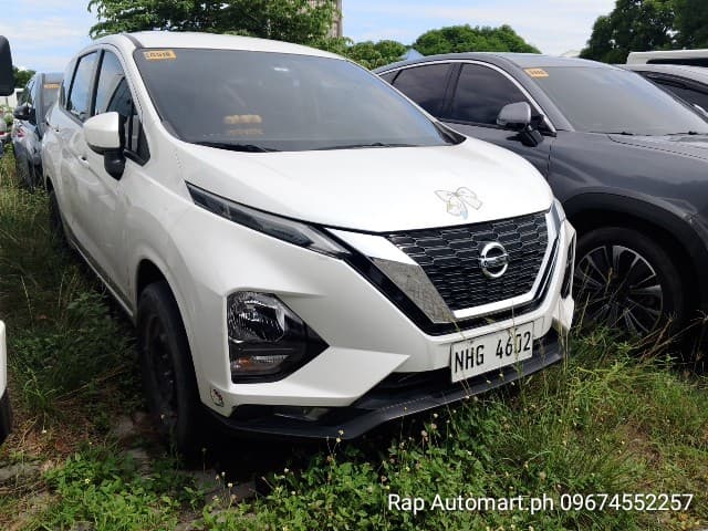Car gallery image