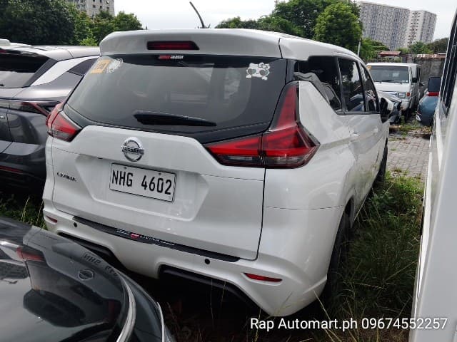 Car gallery image
