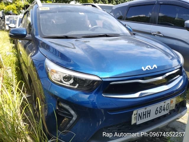 Car gallery image