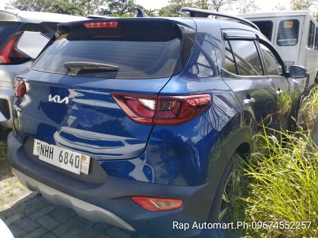 Car gallery image