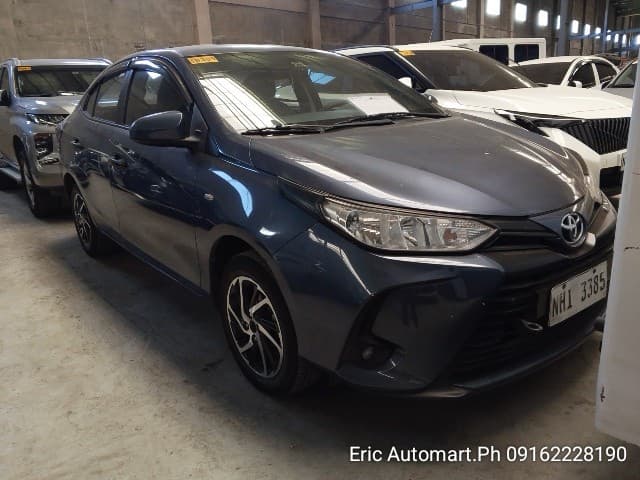 Car gallery image
