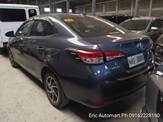 Car gallery image