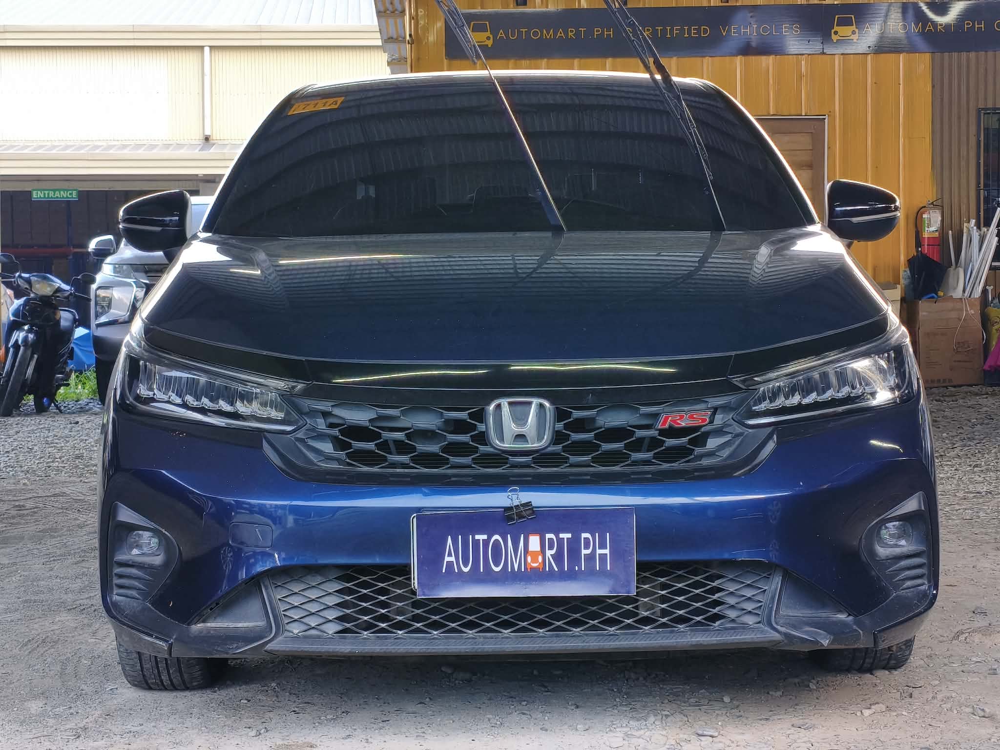 Car gallery image