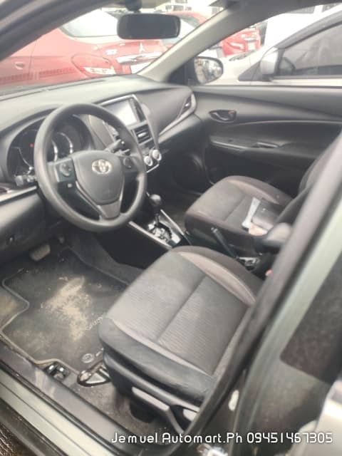 Car gallery image