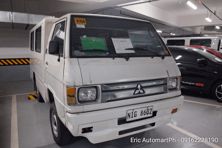 2023 Mitsubishi L300 FB Exceed 